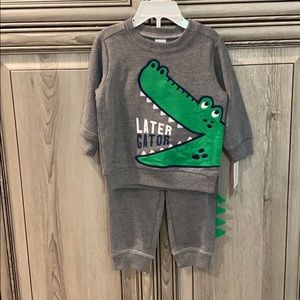 Carter’s 12M alligator sweatsuit